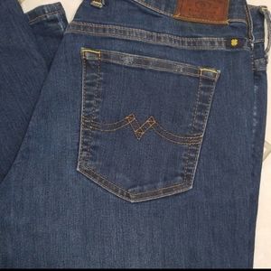 Lucky jeans
